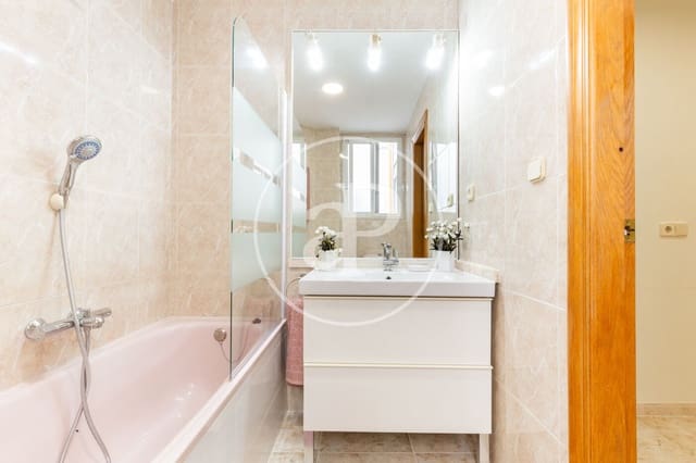 3 sypialnia Apartament do wynajęcia w Russafa, Miasto Walencja - 1 600 € (Ref: 9419868)