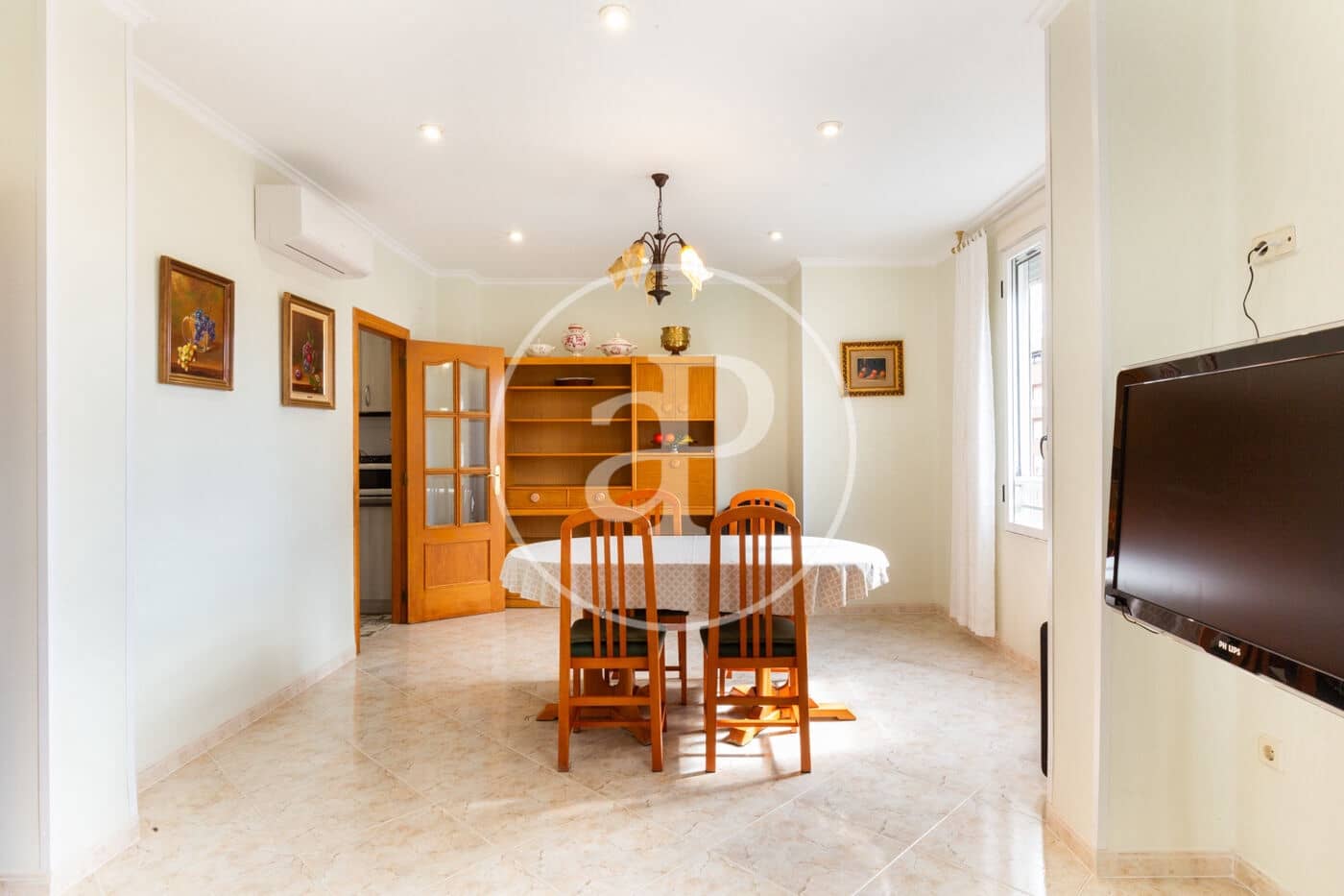 3 sypialnia Apartament do wynajęcia w Miasto Walencja - 1 600 € (Ref: 9419868)