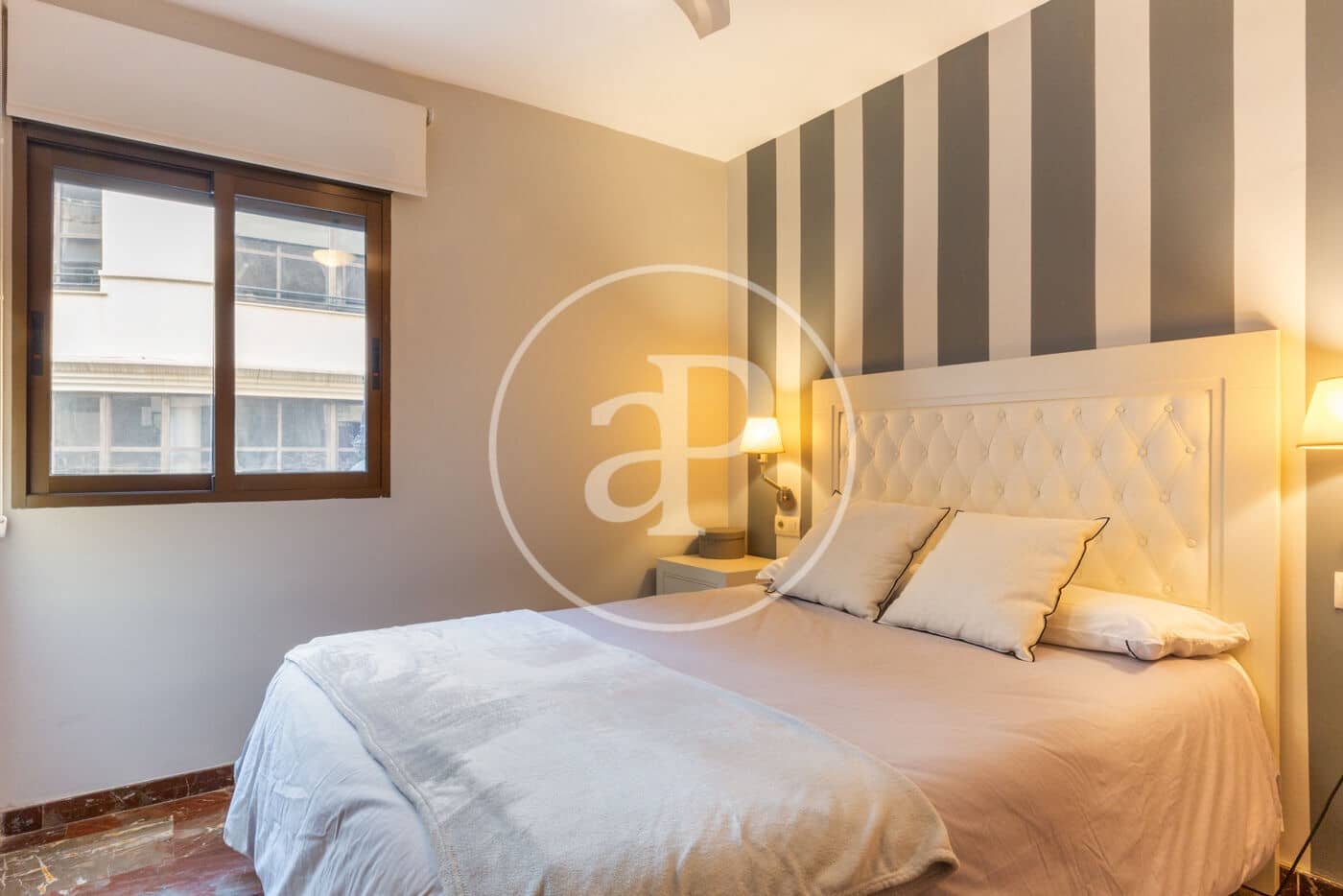 1 makuuhuone Huoneisto vuokrattavana paikassa Valencia kaupunki - 1 400 € (Ref: 9423892)