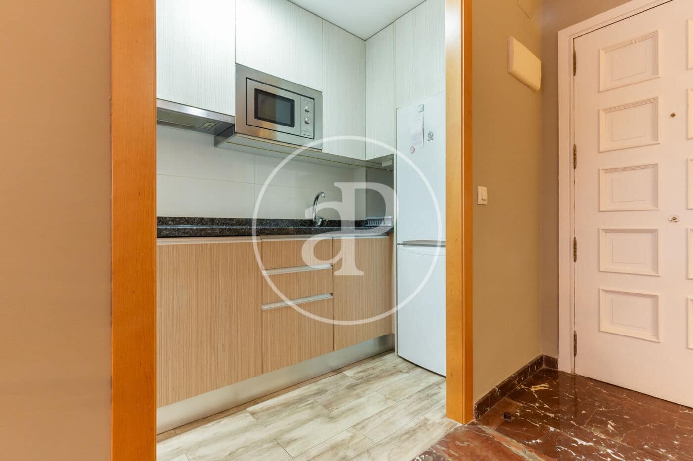 1 makuuhuone Huoneisto vuokrattavana paikassa Valencia kaupunki - 1 400 € (Ref: 9423892)