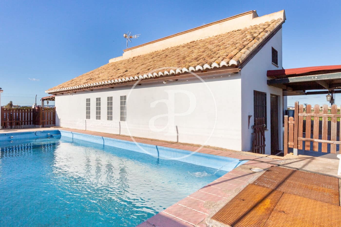 2 sovrum Villa till salu i Foios med pool - 490 000 € (Ref: 9423893)