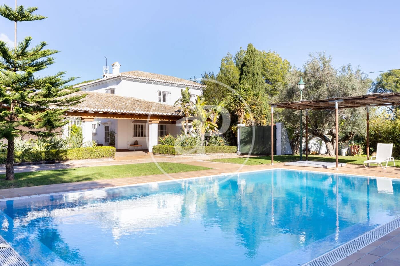 7 quarto Moradia para venda em Betera com piscina - 1 500 000 € (Ref: 9423894)