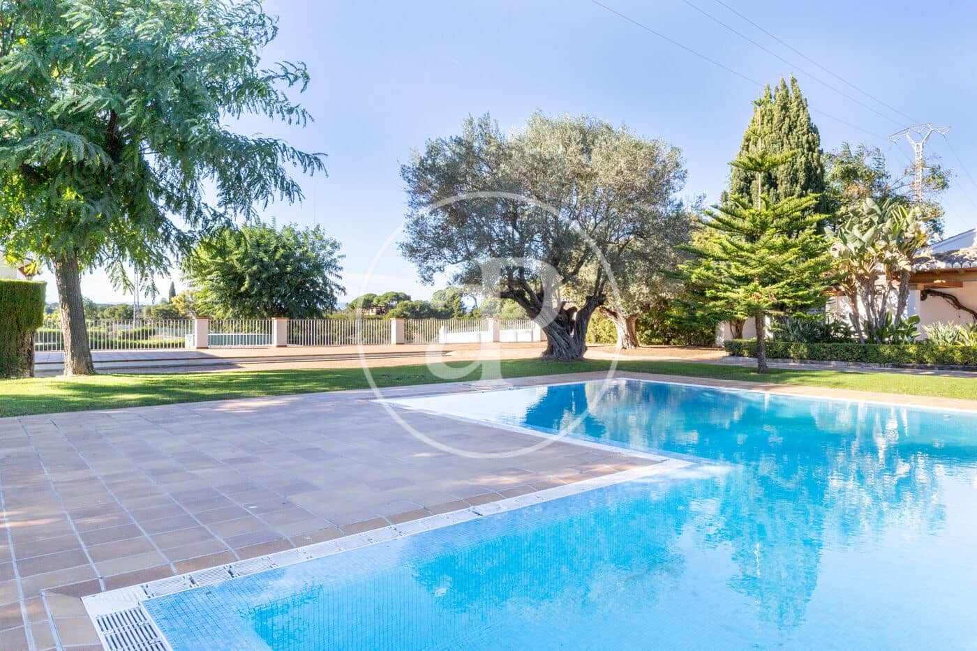 7 quarto Moradia para venda em Betera com piscina - 1 500 000 € (Ref: 9423894)