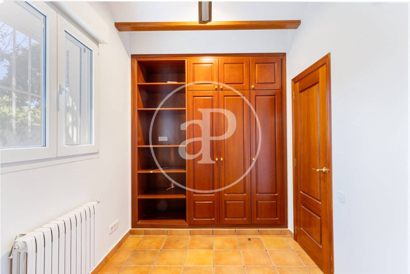 7 quarto Moradia para venda em Betera com piscina - 1 500 000 € (Ref: 9423894)