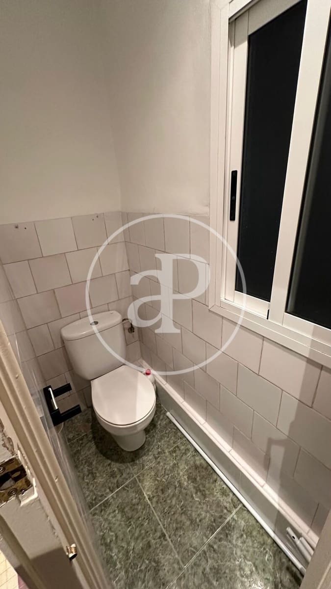 3 slaapkamer Appartement te huur in Valencia stad - € 1.650 (Ref: 9423895)