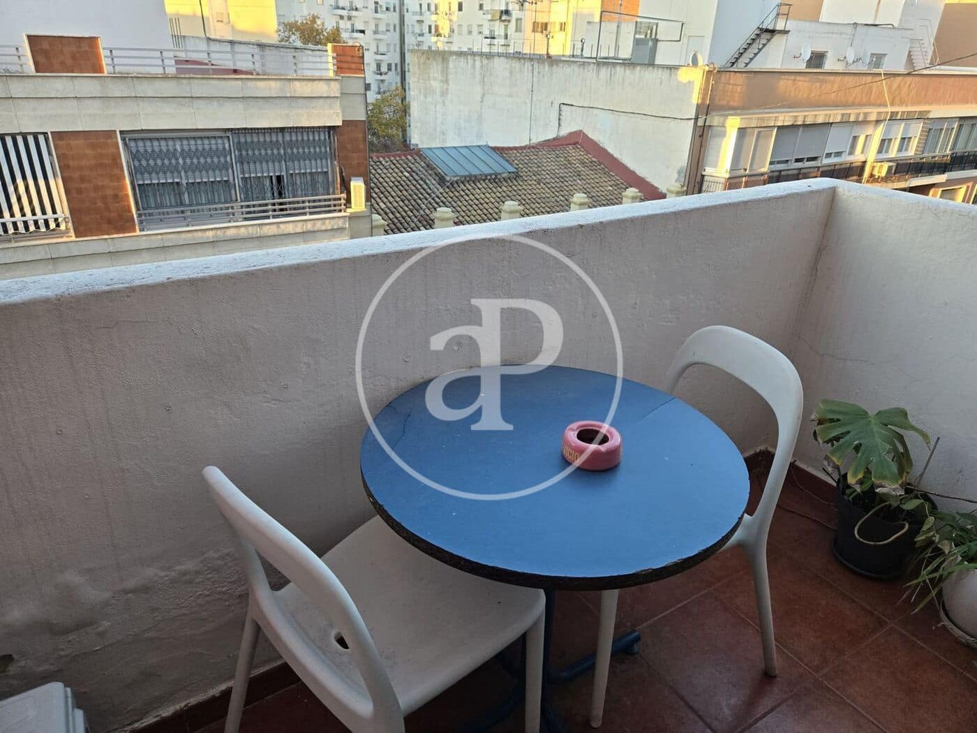 3 slaapkamer Appartement te huur in Valencia stad - € 1.650 (Ref: 9423895)