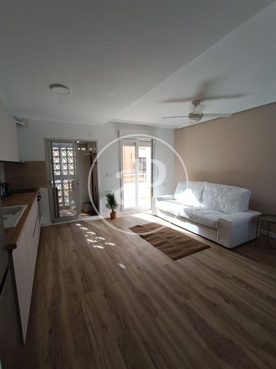 4 camera da letto Appartamento da affittare in Valencia citta - 1.700 € (Rif: 9423896)