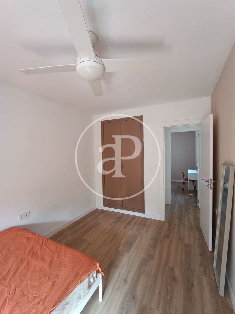 4 camera da letto Appartamento da affittare in Valencia citta - 1.700 € (Rif: 9423896)