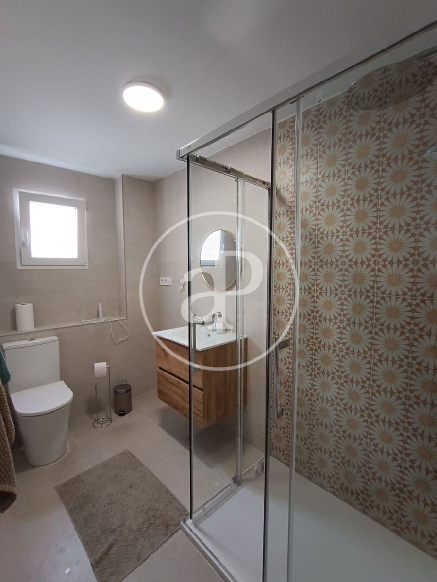 4 camera da letto Appartamento da affittare in Valencia citta - 1.700 € (Rif: 9423896)