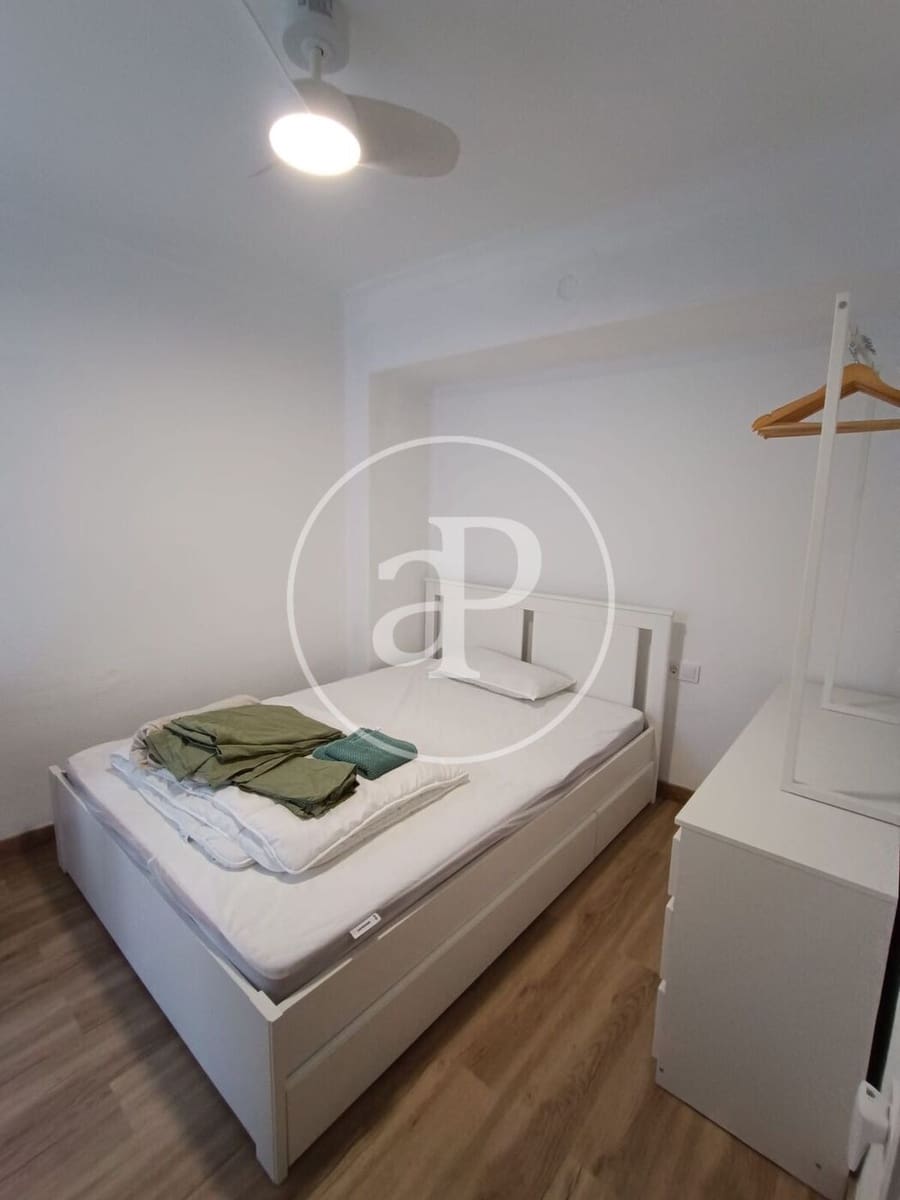 4 camera da letto Appartamento da affittare in Valencia citta - 1.700 € (Rif: 9423897)