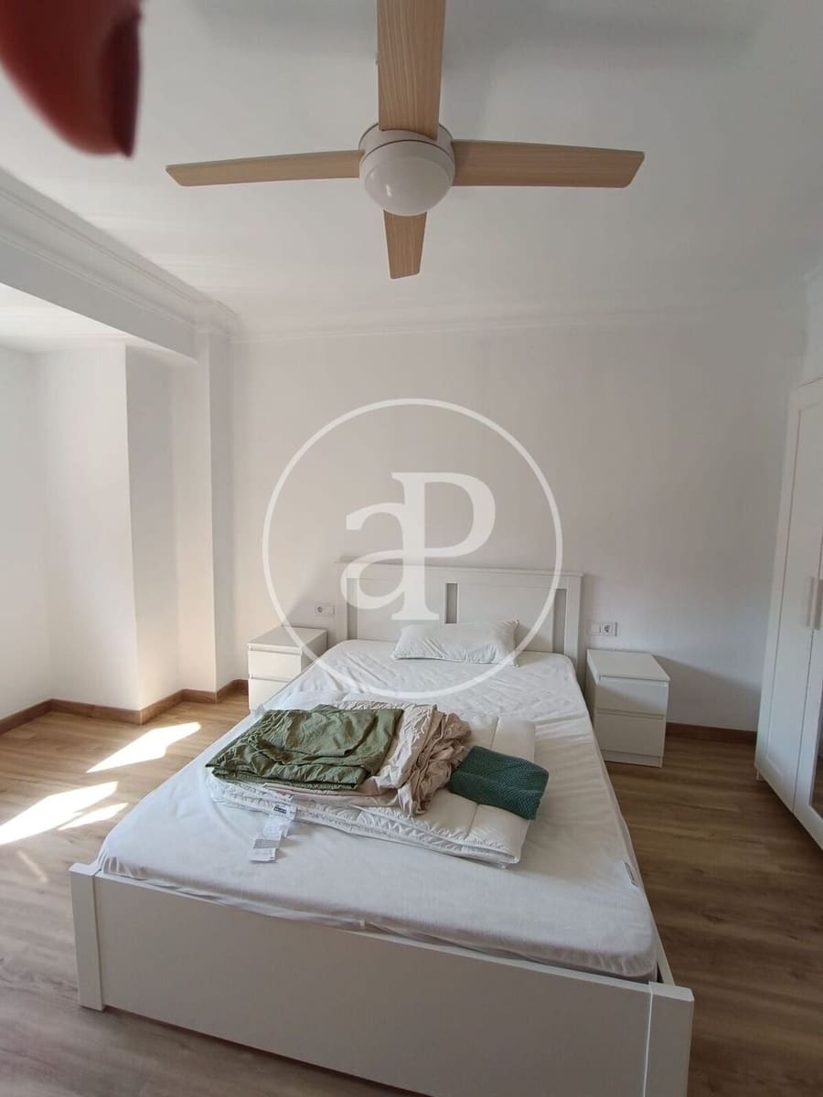 4 camera da letto Appartamento da affittare in Valencia citta - 1.700 € (Rif: 9423897)