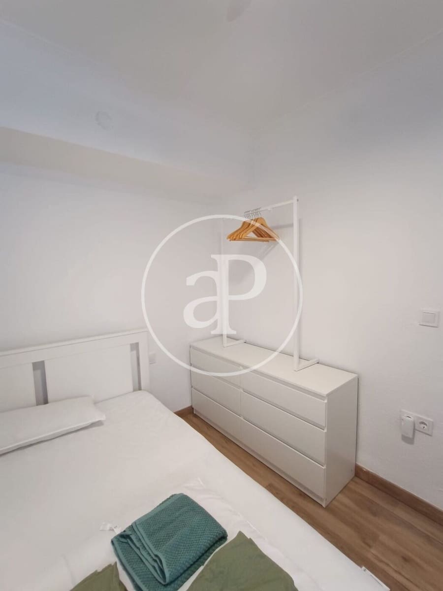 4 camera da letto Appartamento da affittare in Valencia citta - 1.700 € (Rif: 9423897)