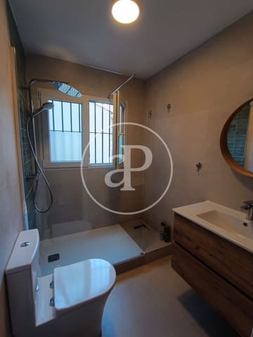 4 quarto Apartamento para arrendar em Cabanyal-Canyamelar, Valência cidade - 1 700 € (Ref: 9423897)