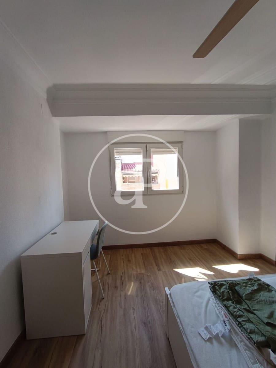 4 camera da letto Appartamento da affittare in Valencia citta - 1.700 € (Rif: 9423897)