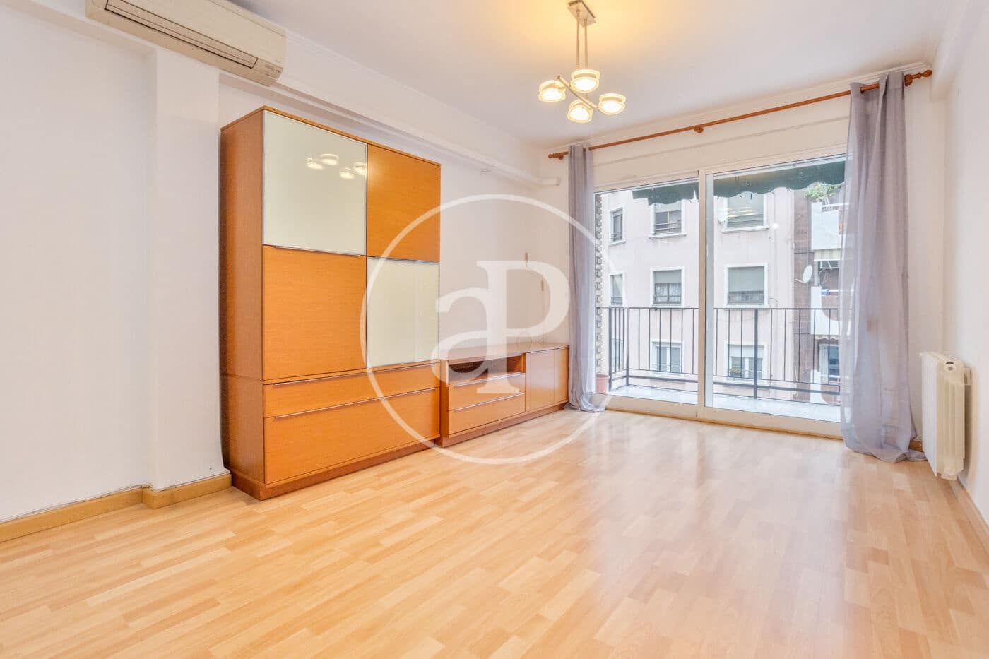 4 camera da letto Appartamento da affittare in Valencia citta - 1.350 € (Rif: 9427295)