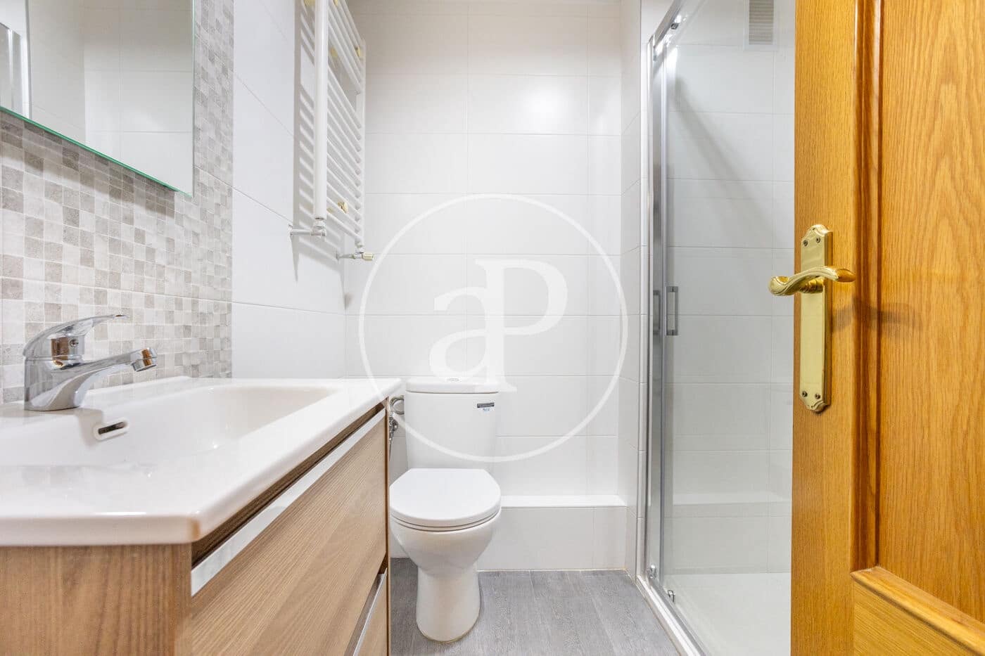 4 camera da letto Appartamento da affittare in Valencia citta - 1.350 € (Rif: 9427295)