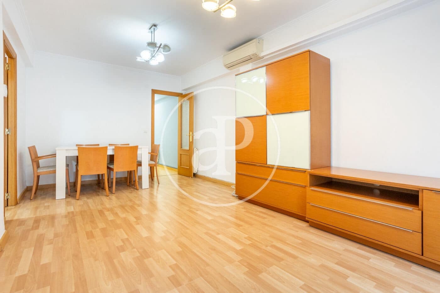 4 camera da letto Appartamento da affittare in Valencia citta - 1.350 € (Rif: 9427295)