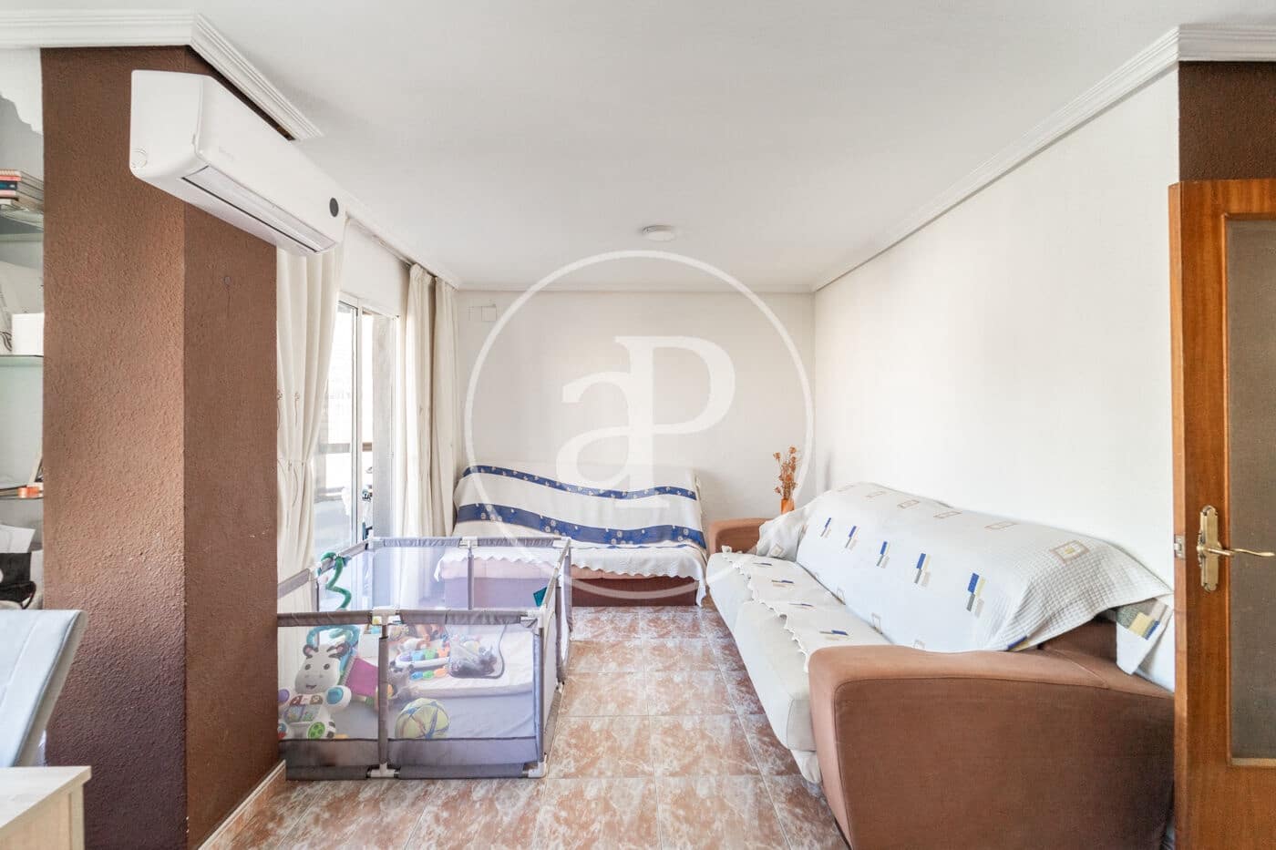 3 bedroom Apartment for sale in Alicante / Alacant city - € 320,000 (Ref: 9427296)