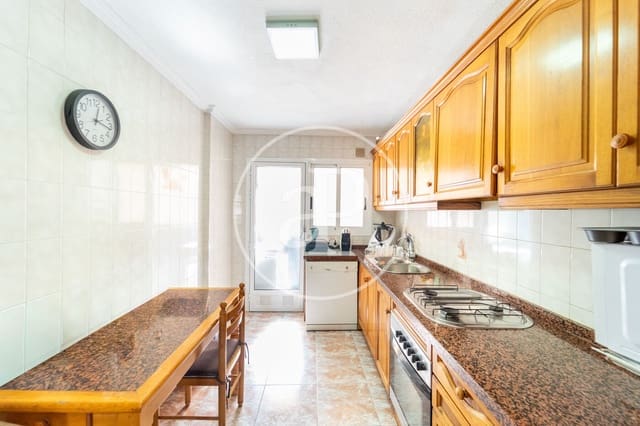 3 quarto Apartamento para venda em Benalúa, Alicante cidade - 320 000 € (Ref: 9427296)