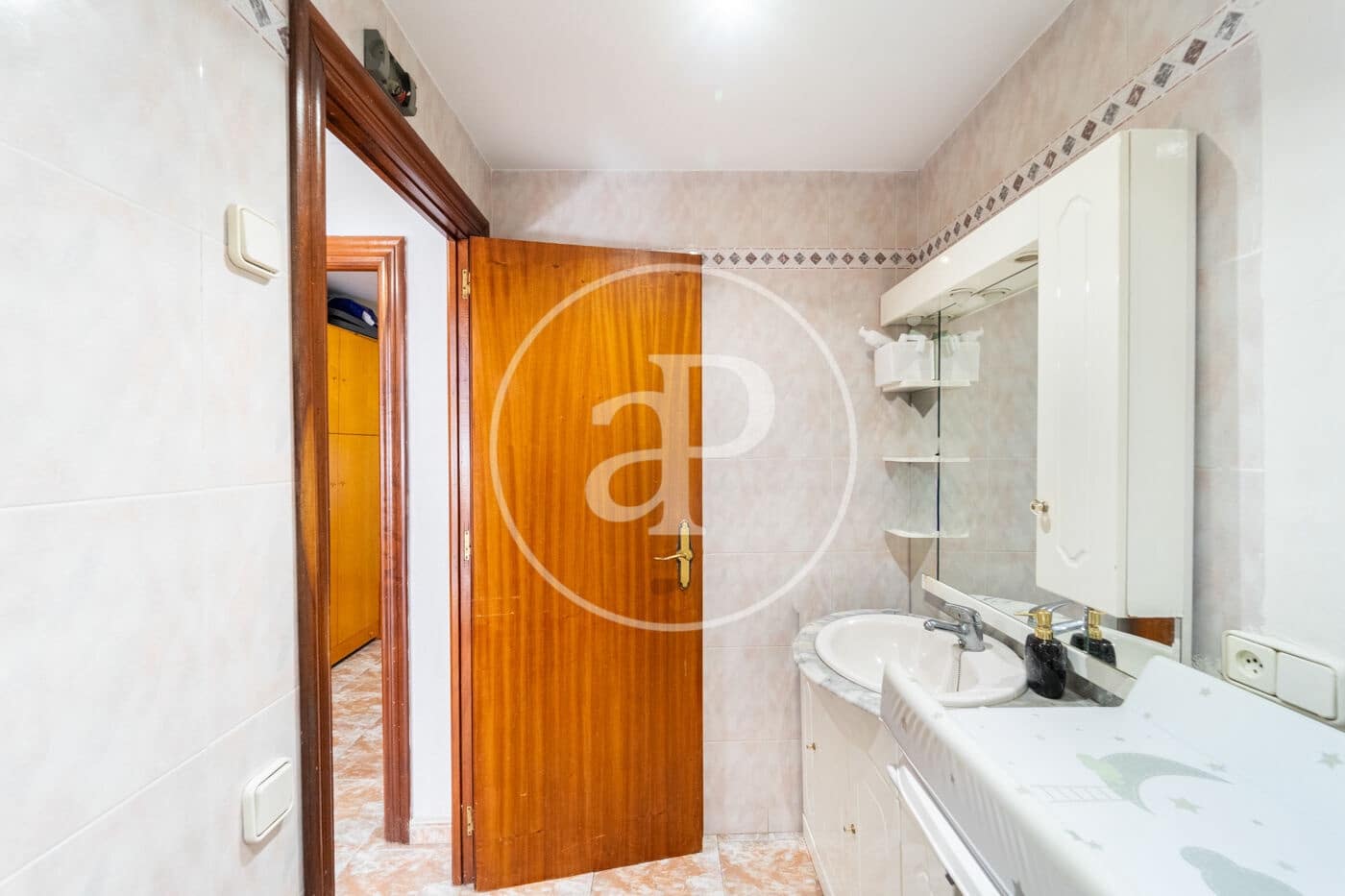 3 bedroom Apartment for sale in Alicante / Alacant city - € 320,000 (Ref: 9427296)