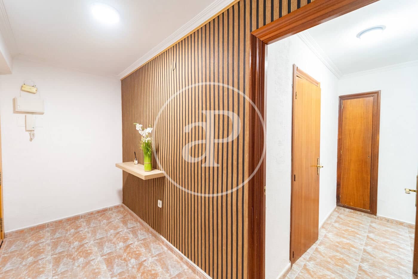 3 bedroom Apartment for sale in Alicante / Alacant city - € 320,000 (Ref: 9427296)