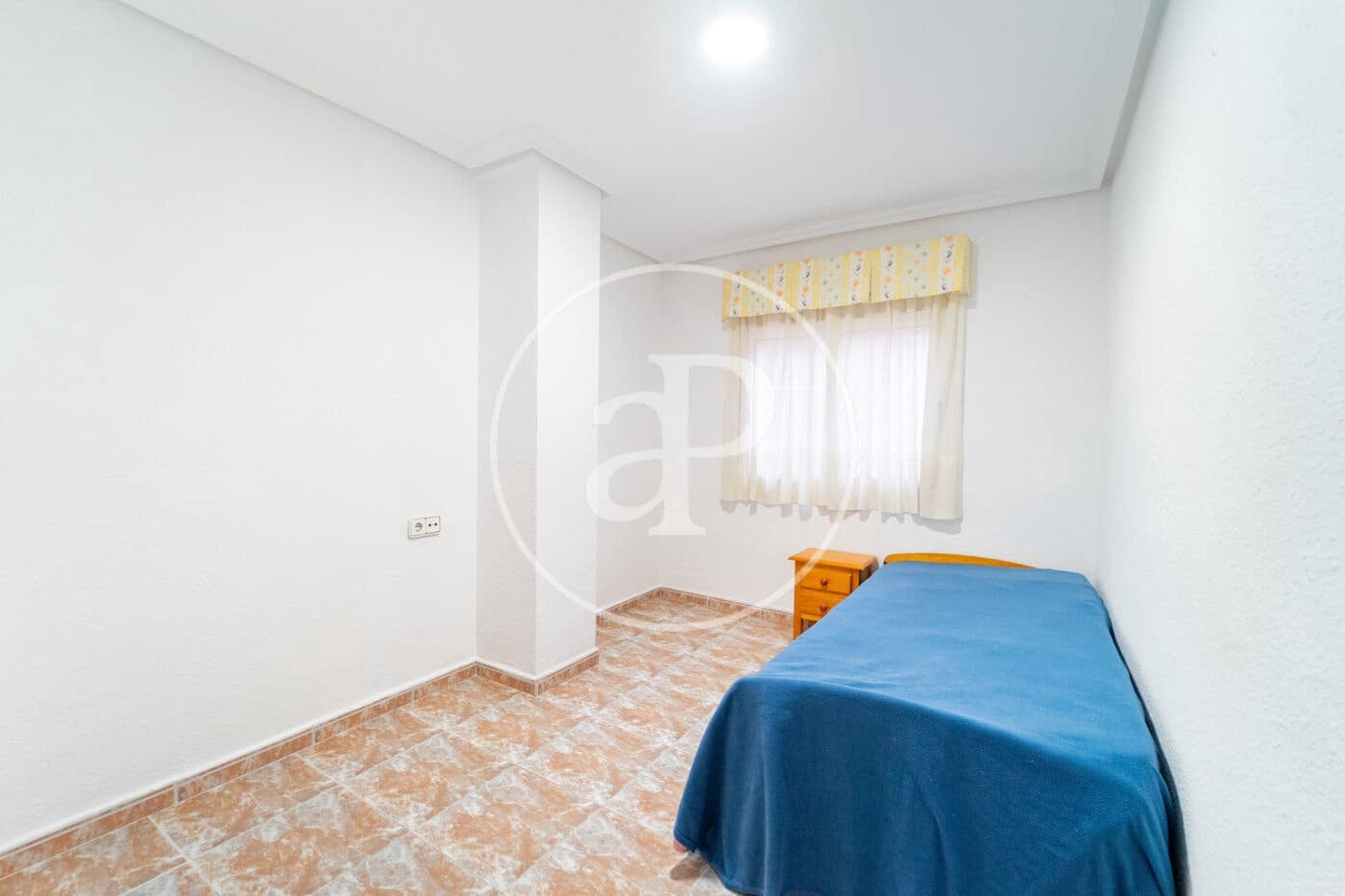 3 bedroom Apartment for sale in Alicante / Alacant city - € 320,000 (Ref: 9427296)