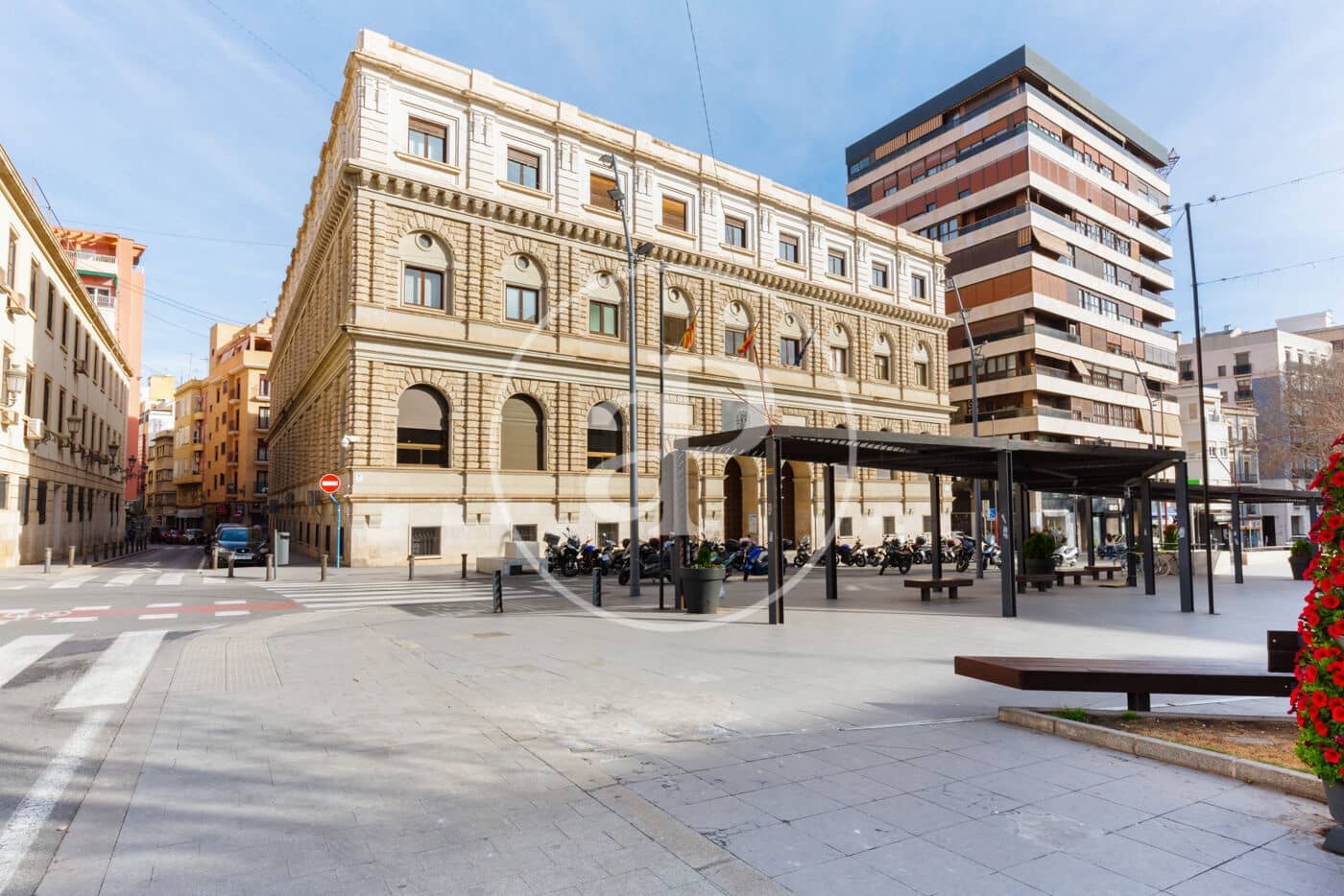 3 soveværelse Lejlighed til salg i Alicante by - € 299.000 (Ref: 9427296)