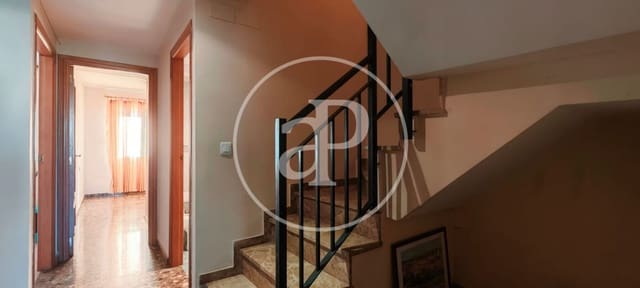 3 makuuhuone Huoneisto vuokrattavana paikassa La Petxina, Valencia kaupunki - 1 500 € (Ref: 9427297)