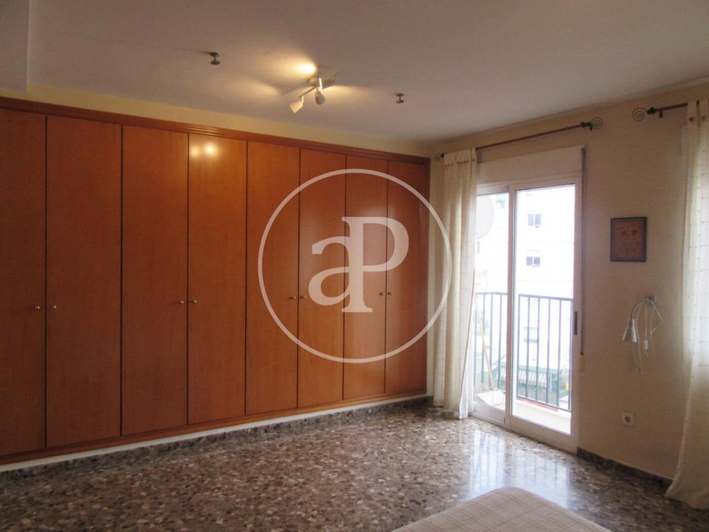 3 soveværelse Lejlighed til leje i Valencia by - € 1.500 (Ref: 9427297)