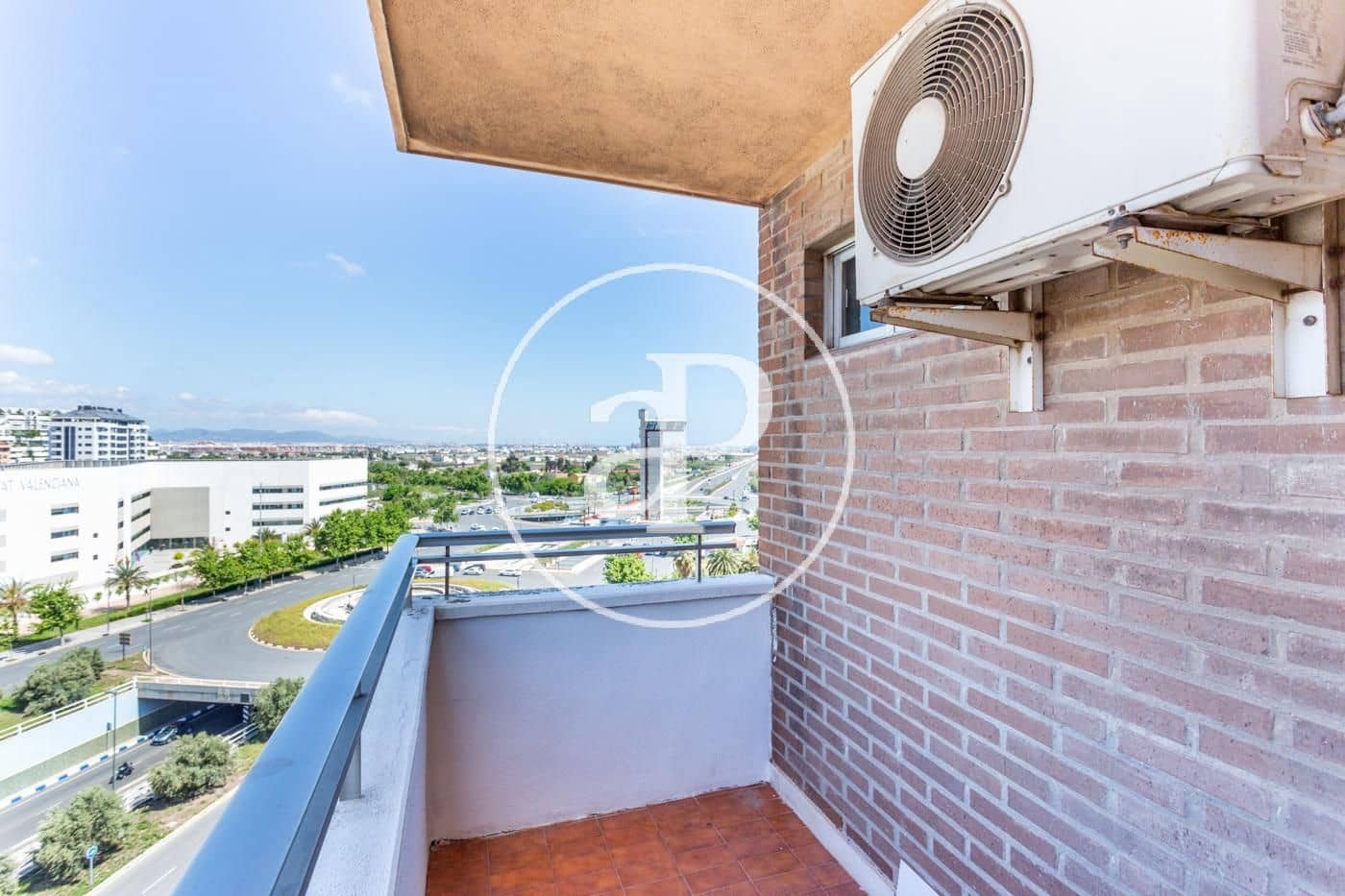 1 makuuhuone Huoneisto vuokrattavana paikassa Valencia kaupunki - 1 100 € (Ref: 9427299)