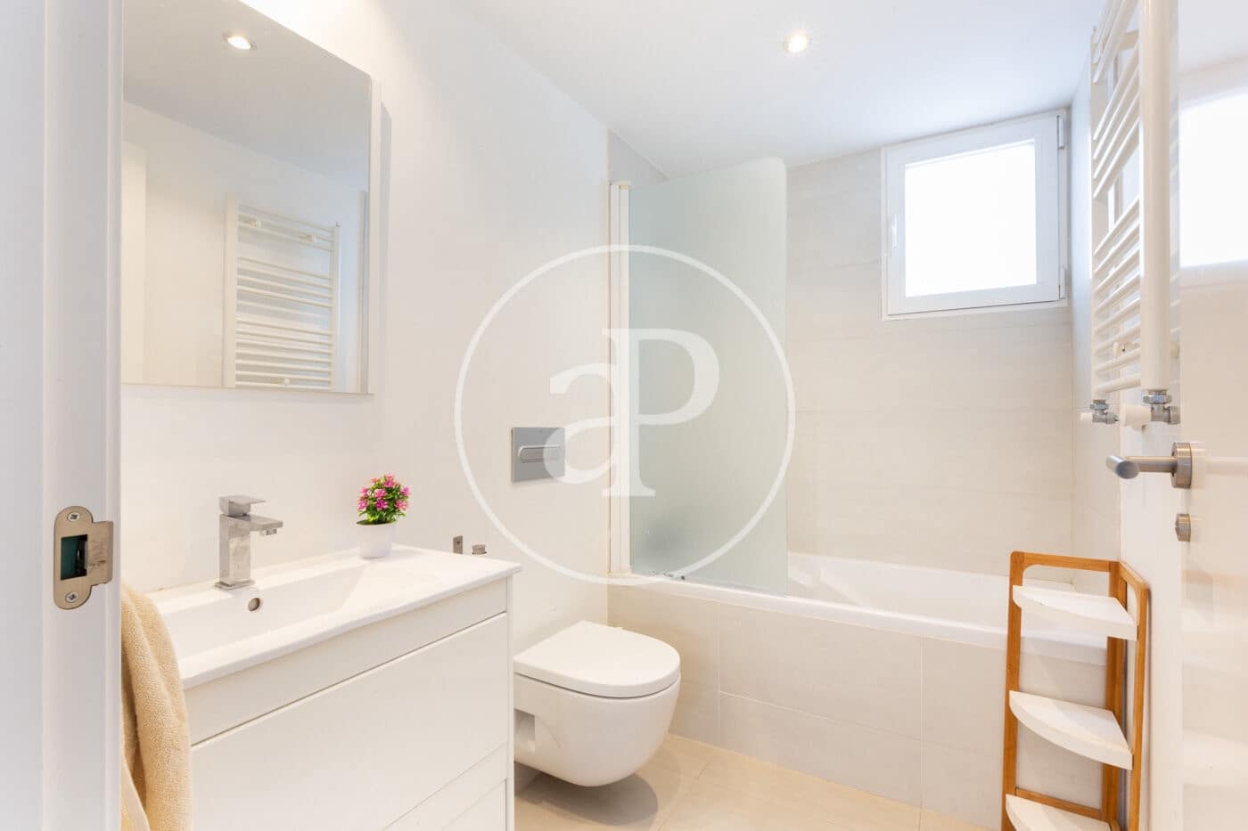 3 bedroom Apartment for rent in Alboraya / Alboraia - € 1,950 (Ref: 9427300)