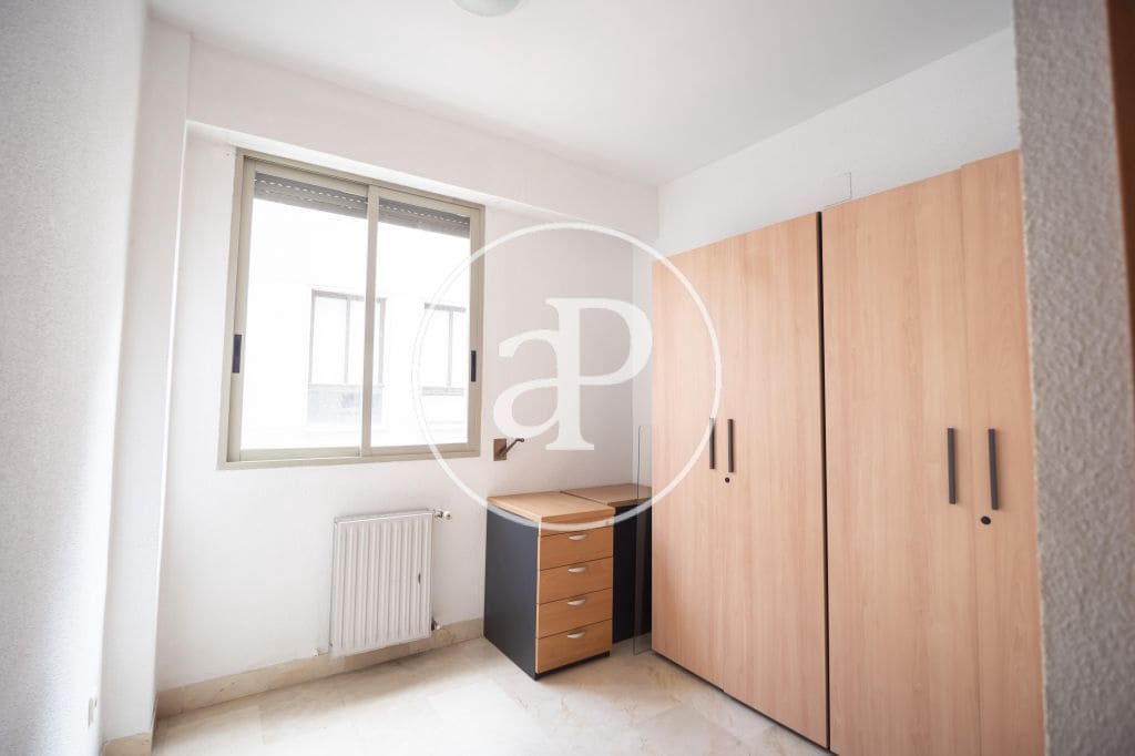 4 sypialnia Apartament do wynajęcia w Miasto Walencja - 2 000 € (Ref: 9431131)