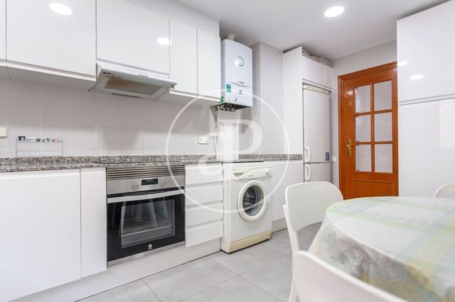 4 soveværelse Lejlighed til leje i La Seu, Valencia by - € 2.000 (Ref: 9431131)