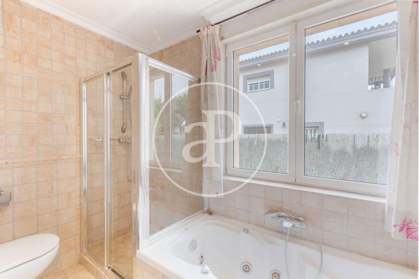 5 slaapkamer Villa te huur in L'Eliana met zwembad - € 3.800 (Ref: 9431132)