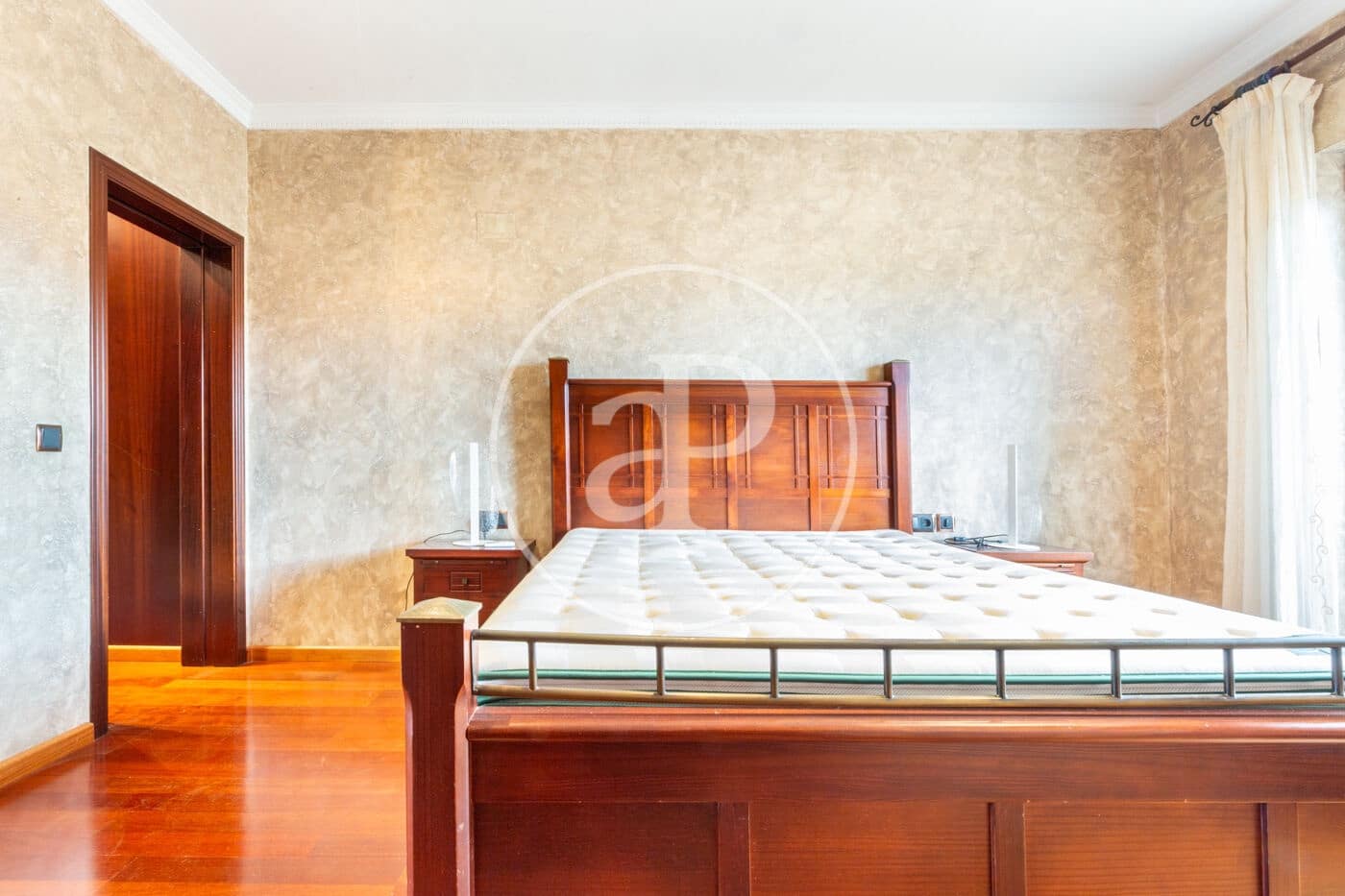 5 slaapkamer Villa te huur in L'Eliana met zwembad - € 3.800 (Ref: 9431132)