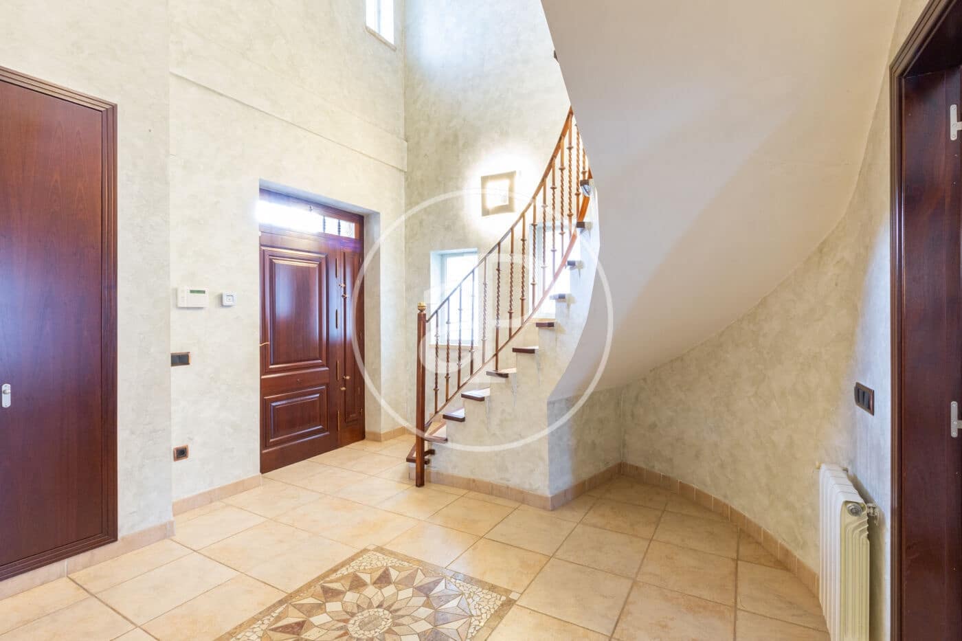 5 slaapkamer Villa te huur in L'Eliana met zwembad - € 3.800 (Ref: 9431132)