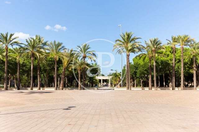 2 soveværelse Lejlighed til salg i La Gran Via, Valencia by - € 590.000 (Ref: 9431133)