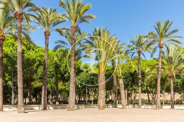 2 soveværelse Lejlighed til salg i La Gran Via, Valencia by - € 590.000 (Ref: 9431133)