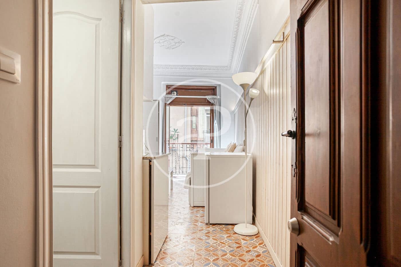 Villa te huur in Valencia stad - € 1.000 (Ref: 9431134)