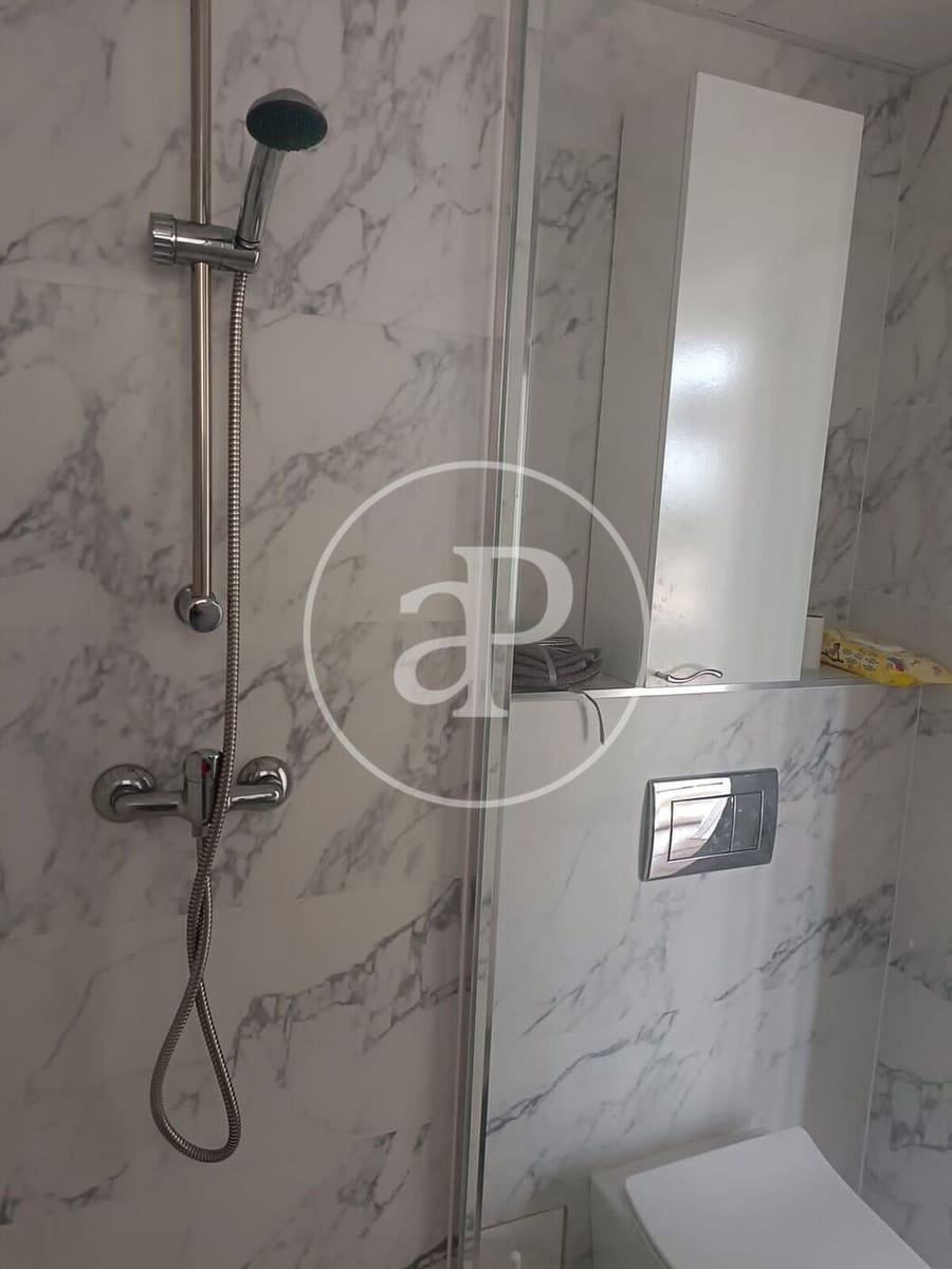 1 soverom Leilighet til leie i Benidorm med svømmebasseng - € 950 (Ref: 9431136)