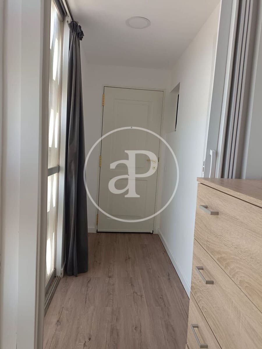 1 soverom Leilighet til leie i Benidorm med svømmebasseng - € 950 (Ref: 9431136)