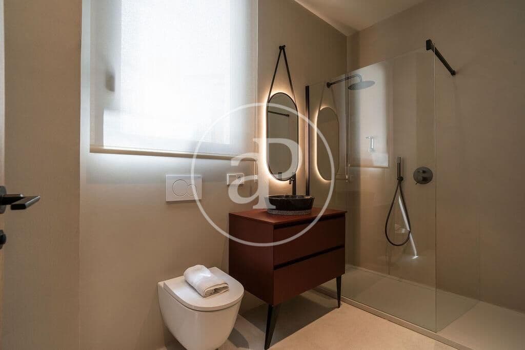 4 sypialnia Apartament do wynajęcia w Miasto Walencja - 5 000 € (Ref: 9433613)