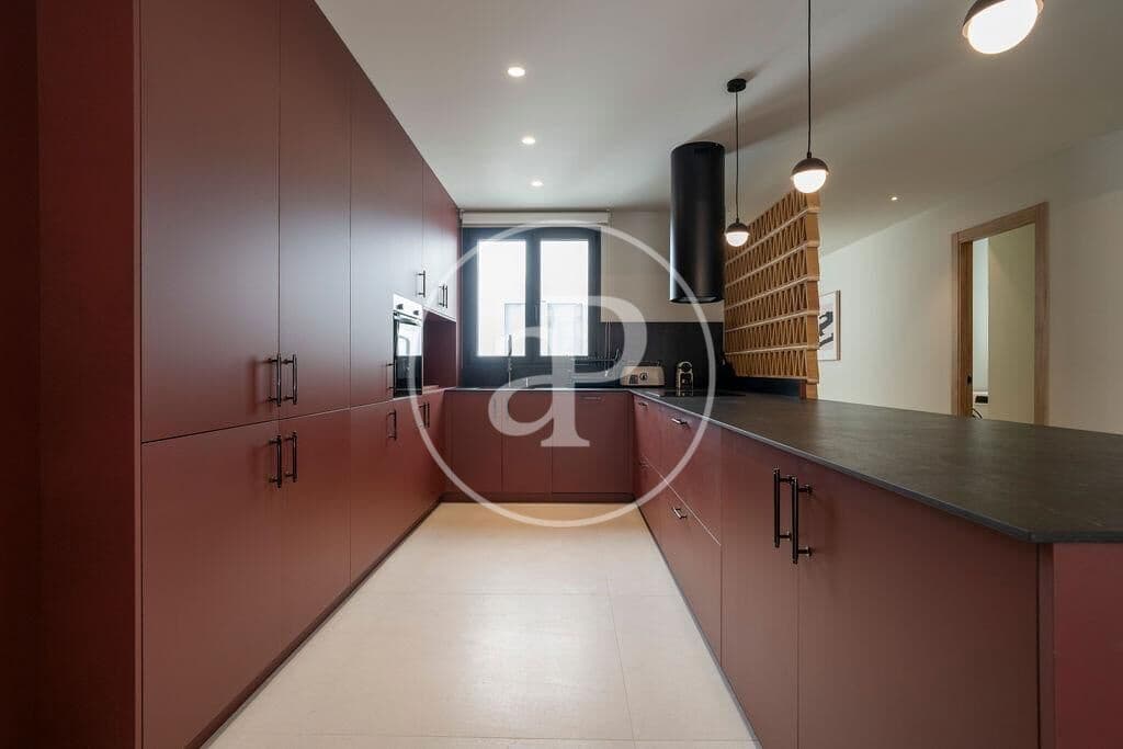 4 sypialnia Apartament do wynajęcia w Miasto Walencja - 5 000 € (Ref: 9433613)