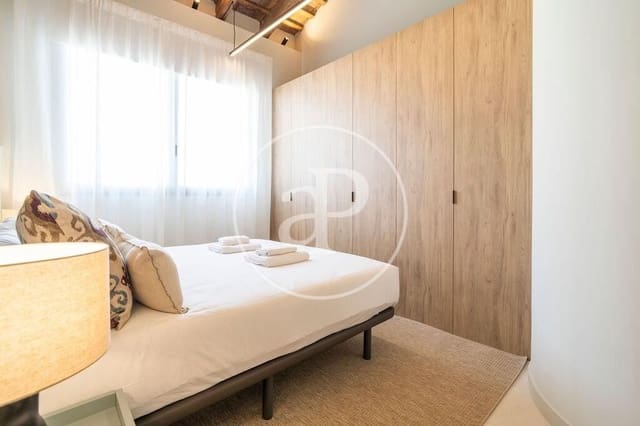 4 sypialnia Apartament do wynajęcia w La Gran Via, Miasto Walencja - 5 000 € (Ref: 9433613)