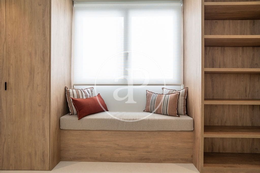 4 sypialnia Apartament do wynajęcia w Miasto Walencja - 5 000 € (Ref: 9433613)