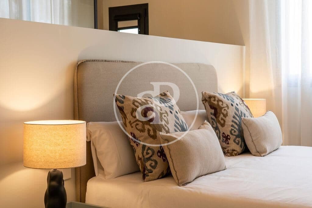 4 sypialnia Apartament do wynajęcia w Miasto Walencja - 5 000 € (Ref: 9433613)