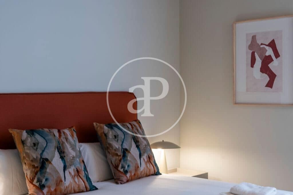 4 sypialnia Apartament do wynajęcia w Miasto Walencja - 5 000 € (Ref: 9433613)