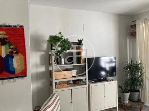 2 slaapkamer Appartement te huur in Valencia stad - € 1.350 (Ref: 9433614)