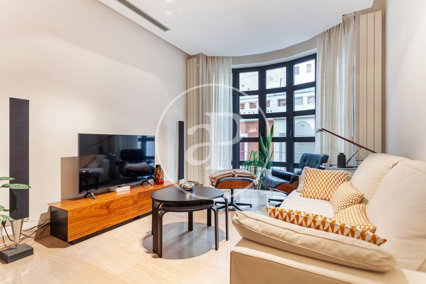 5 soveværelse Villa til salg i Castello de la Plana - € 350.000 (Ref: 9433618)