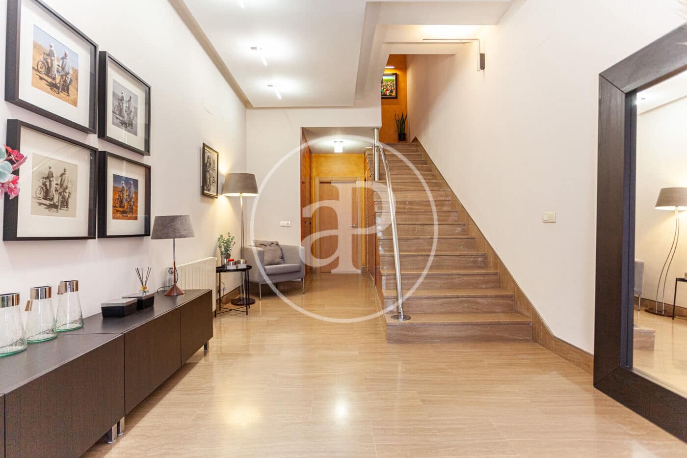 5 soveværelse Villa til salg i Castello de la Plana - € 350.000 (Ref: 9433618)